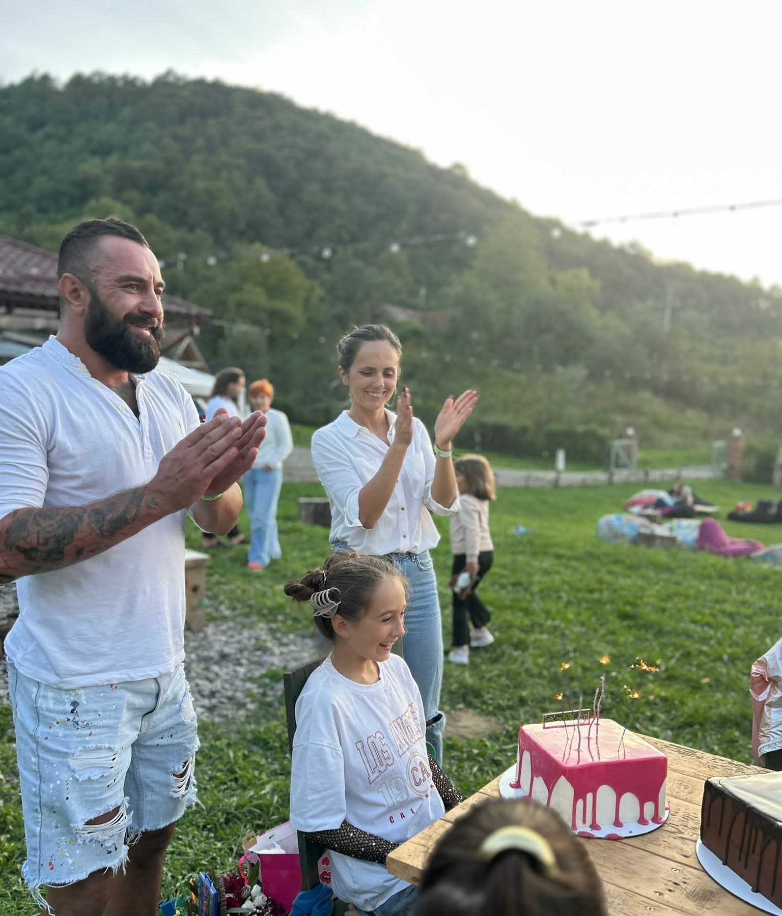 Adela Zubascu — familie în natură, Maramureș