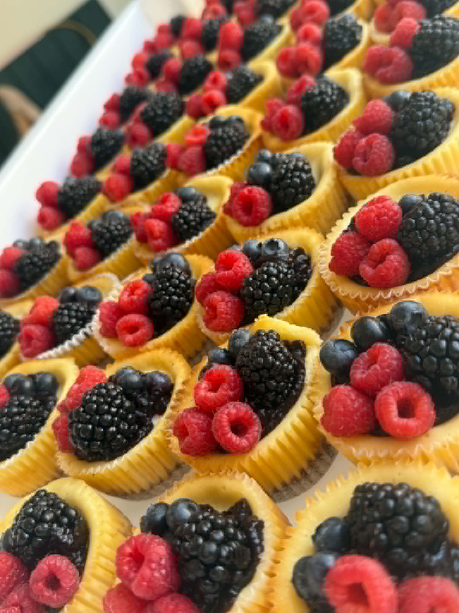 Cheesecake copt cu fructe de pădure — Zum Zet